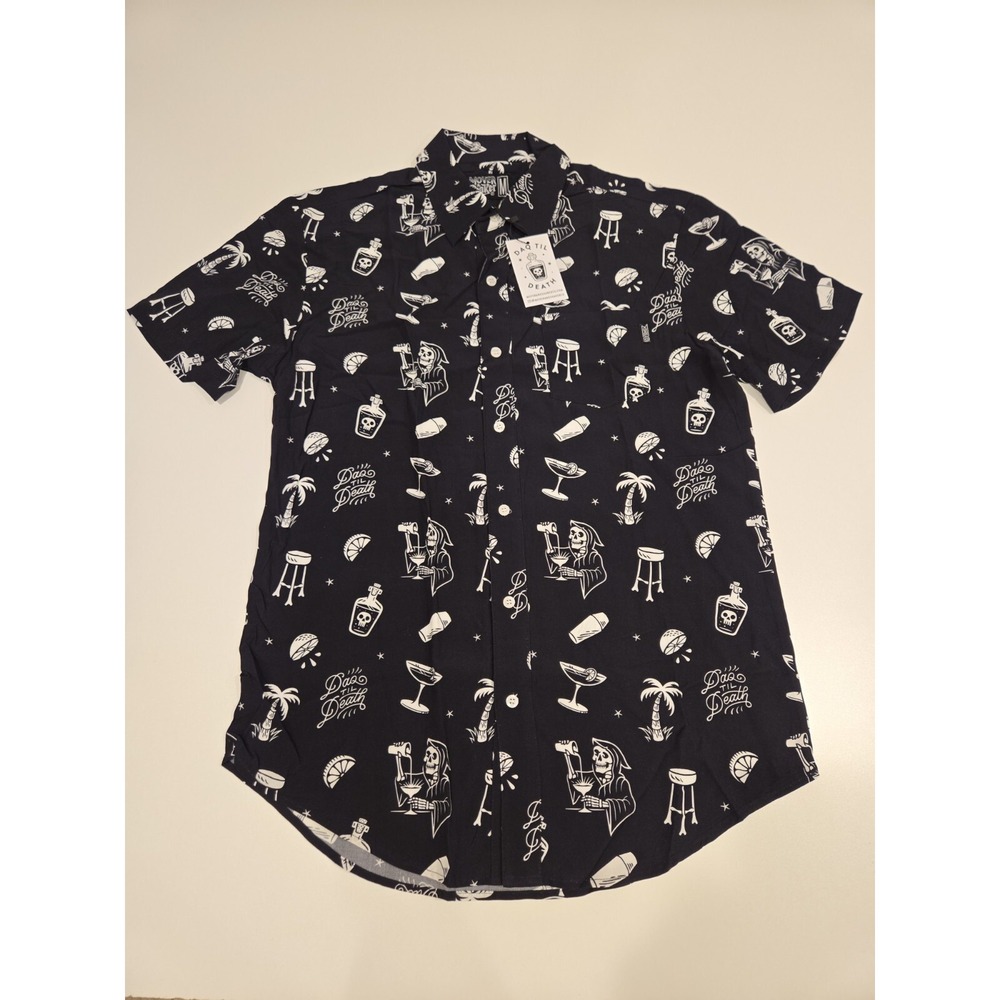 Mover Shaker Button Up Shirt Cocktails Bartender Core Size Medium Black NWT Camp - Picture 3 of 9
